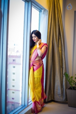 Adah Sharma New Pics - 2 of 8