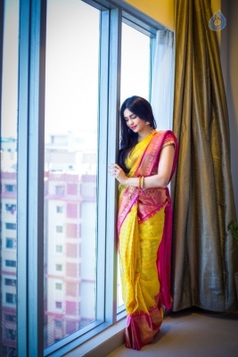 Adah Sharma New Pics - 8 of 8