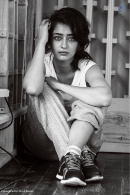 Akshara Haasan New Pics - 8 of 12