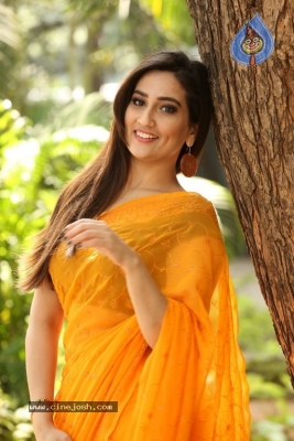 Anchor Manjusha Latest Stills - 21 of 27