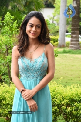 Anya Singh Photos - 9 of 15