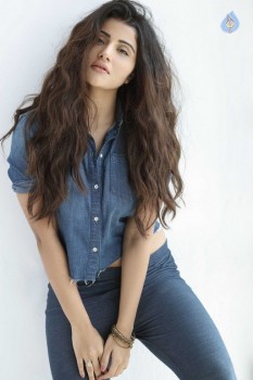 Aqsa Bhatt Photos - 5 of 7