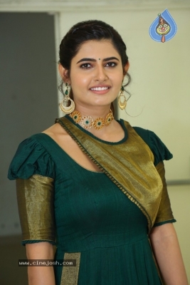 Ashima Narwal Photos - 10 of 14