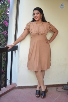 Athiyaa New Photos - 15 of 19