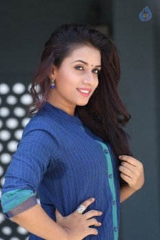 Chetana Uttej Gallery - 3 of 40