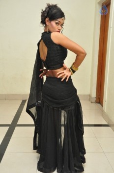 Dancer Nisha Photos - 5 of 57