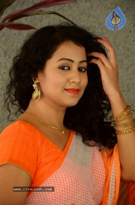 Deepu Naidu New Images - 13 of 21