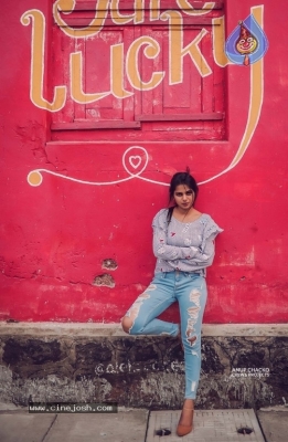 Delna Davis Latest Photos - 8 of 11