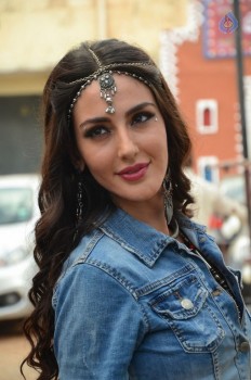 Farah Karimi New Photos - 3 of 37