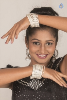 Gayathri Latest Photos - 4 of 18