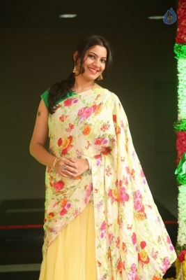 Geetha Madhuri Pics - 8 of 21