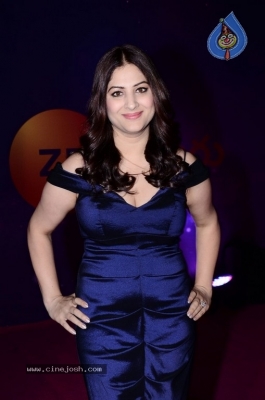 Gowri Munjal at Zee Apsara Awards - 8 of 32