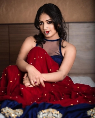 Hariprriya Photos - 5 of 12