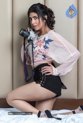 Irra Mor Photo Shoot Photos - 9 of 13