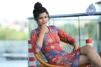 Juhi Khan Launches  LMS Beauty Brochure - 20 of 35