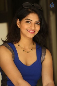 Kashmira Kulkarni New Pics - 11 of 63