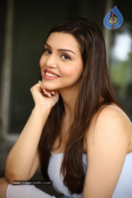 Kyra Dutt New Images - 15 of 21