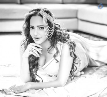 Lakshmi Manchu New Photos - 1 of 11