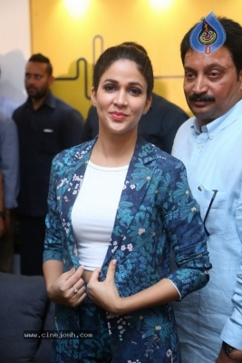Lavanya Tripathi At Virtu Fitness Work Out Hub Launch - 10 of 12