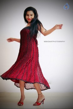 Leesa Latest Photos - 47 of 50