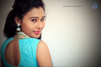 Leesa Latest Photos - 49 of 50