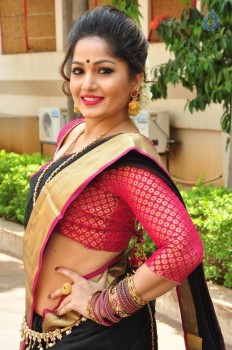 Madhavi Latha New Pics - 2 of 40