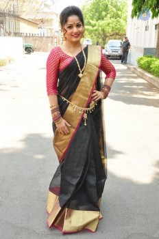 Madhavi Latha New Pics - 4 of 40