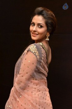 Madhu Shalini New Photos - 19 of 42