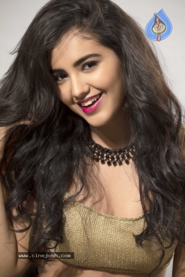 Malvika Sharma New Photos - 9 of 14