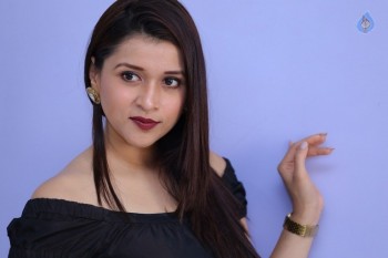 Mannara Chopra Latest Gallery - 9 of 53