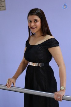 Mannara Chopra Latest Gallery - 35 of 53