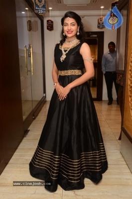 Modal Supraja Reddy Photos - 11 of 20