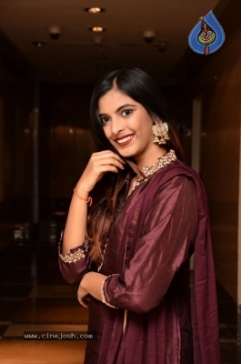 Model Kushboo Latest Photos - 7 of 15