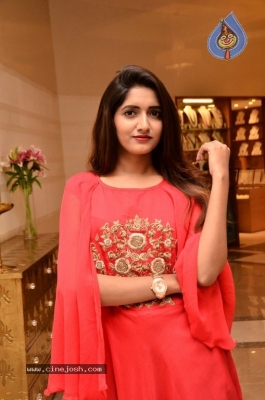 Model Priya Murthy Pics - 3 of 11