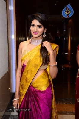 Model Shalu Photos - 1 of 11