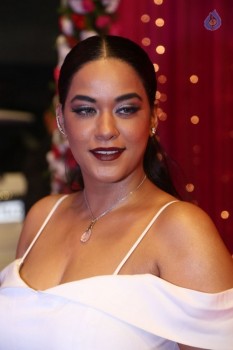 Mumaith Khan at Zee Telugu Apsara Awards - 11 of 21