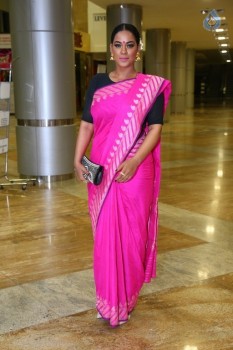 Mumaith Khan Photos - 9 of 14