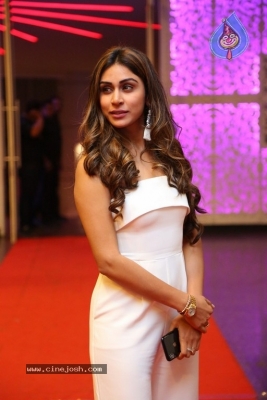 Myra Sareen Pics - 11 of 20