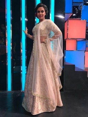 Neha Dhupia Photos - 9 of 13