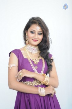 Nilofer Latest Pics - 21 of 24