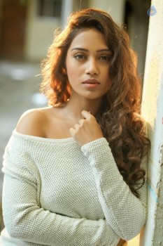 Nivetha Pethuraj Photos - 1 of 15