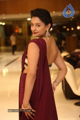 Pooja Kumar New Photos - 4 of 42