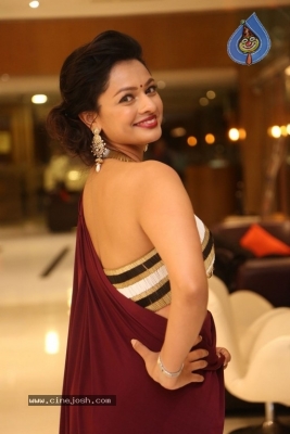 Pooja Kumar New Photos - 12 of 42