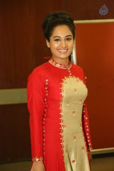 Pooja New Photos - 21 of 34