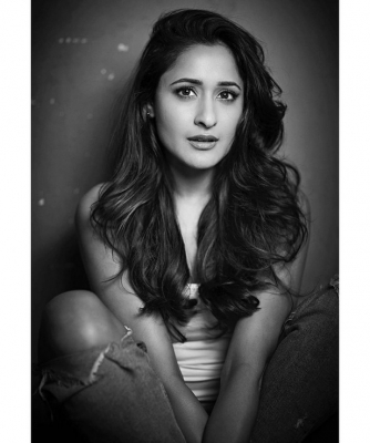 Pragya Jaiswal Photos - 2 of 13