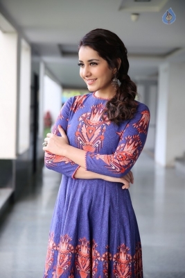 Raashi Khanna New Photos - 5 of 6