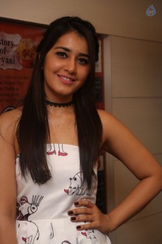 Raashi Khanna Photos - 14 of 33