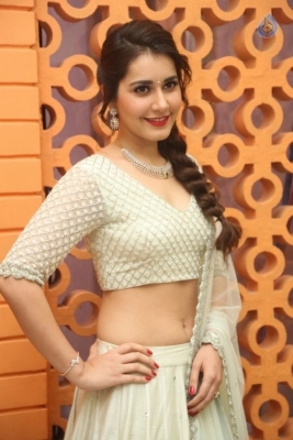 Raashi Khanna Pics - 14 of 29