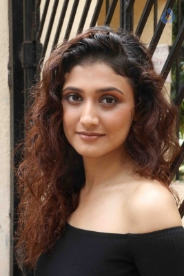 Ragini Khanna New Photos - 16 of 17