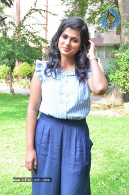 Ramya Pandiyan Photos - 1 of 10